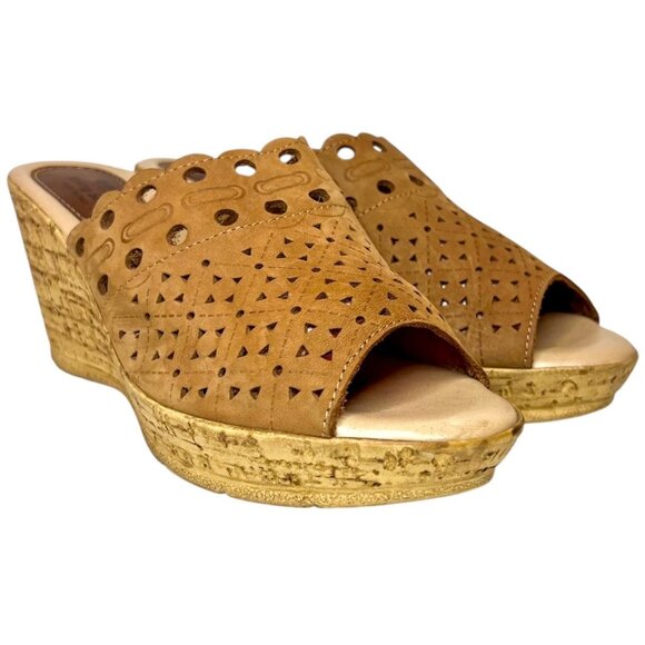 SPRING STEP Nava Wedge Sandals 40 Tan Nubuck Leather Slide Scalloped Cutout Cork - Picture 4 of 9